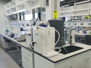 “An advanced molecular laboratory environment equipped with PCR devices and RealCycler Progenie Molecular kits.”